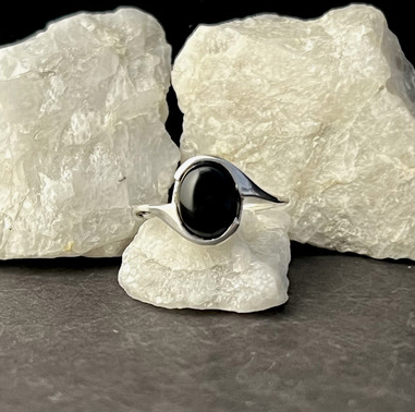 ZWARTE ONYX-RING CAB TWIST